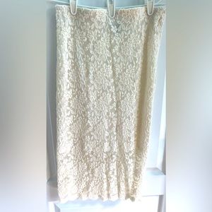 Forever 21 Midi Skirt. Size M.